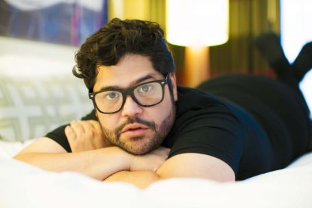 The 32-year-old  Harvey Guillen did a boudoir inspired photoshoot.